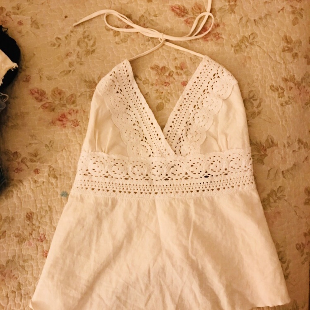 White hipster Coachella vibes flow halter ✨